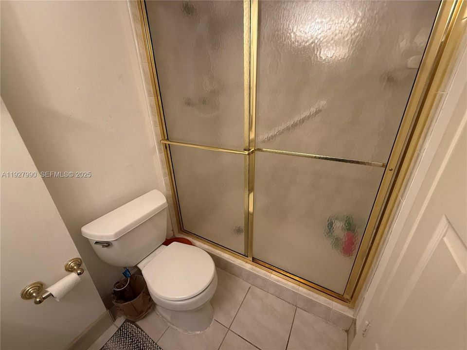 В аренду: $2,200 (2 спален, 2 ванн, 1605 Квадратных фут)