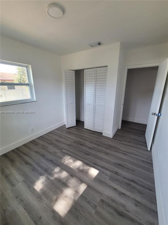 En Venta: $525,000 (3 camas, 2 baños, 1245 Pies cuadrados)