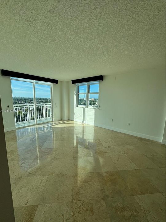 For Rent: $3,100 (2 beds, 2 baths, 1210 Square Feet)