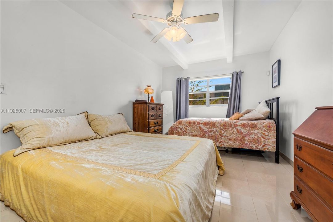 В аренду: $2,400 (1 спален, 1 ванн, 657 Квадратных фут)