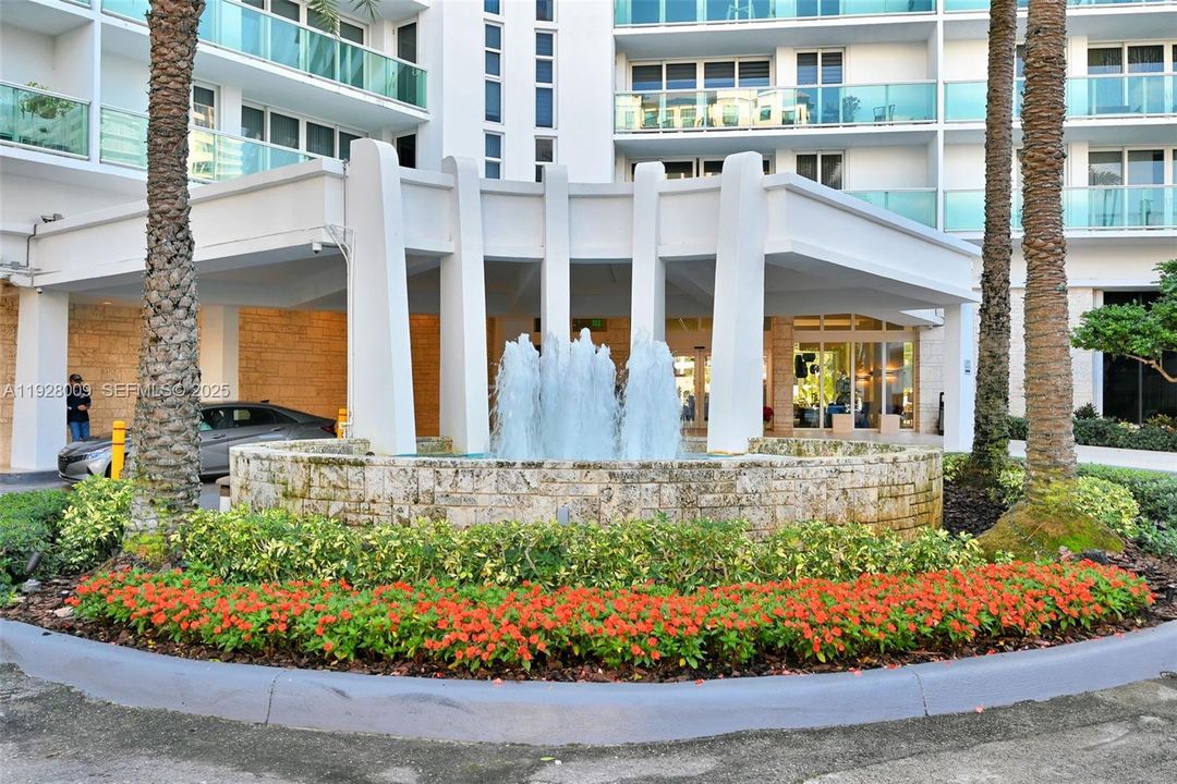 For Rent: $3,900 (2 beds, 2 baths, 1521 Square Feet)