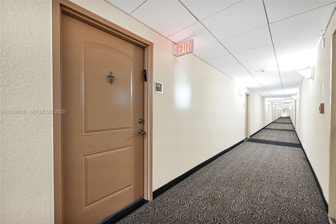 For Rent: $3,900 (2 beds, 2 baths, 1521 Square Feet)