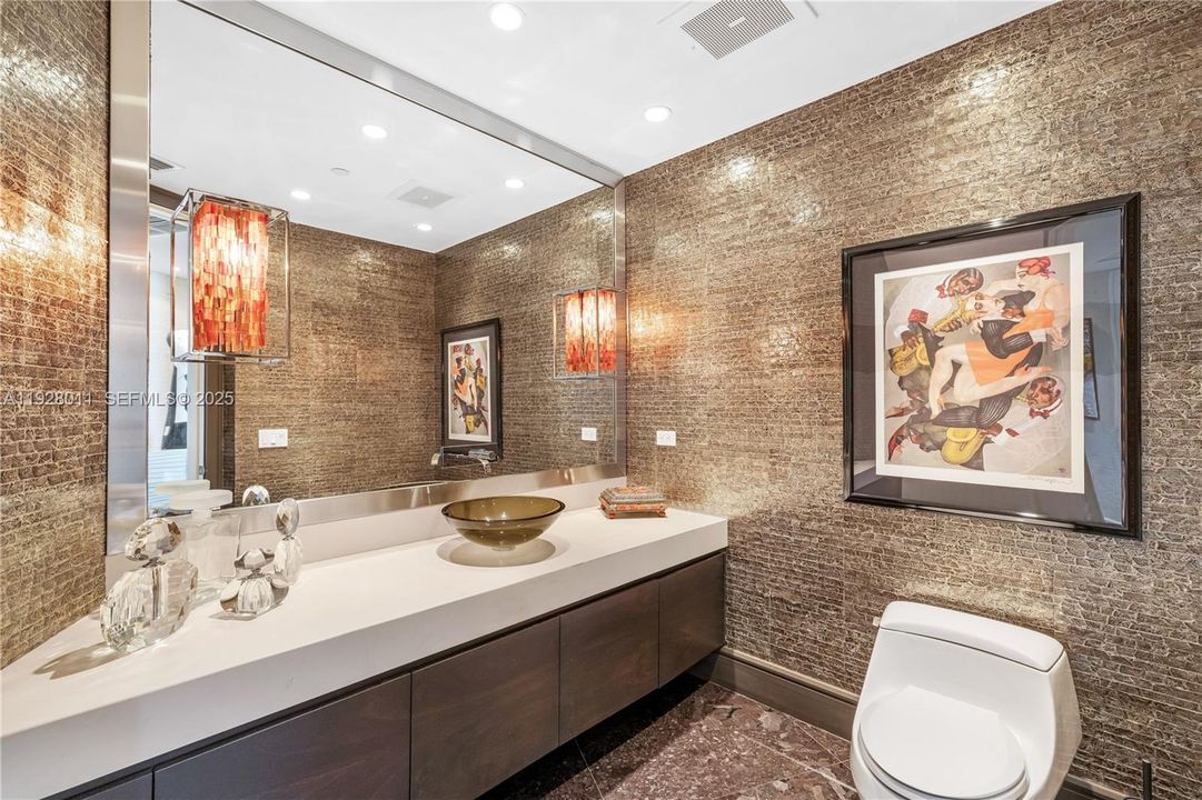 На продажу: $7,195,000 (3 спален, 3 ванн, 3120 Квадратных фут)