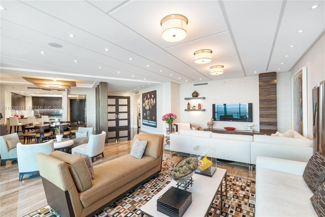 На продажу: $7,195,000 (3 спален, 3 ванн, 3120 Квадратных фут)