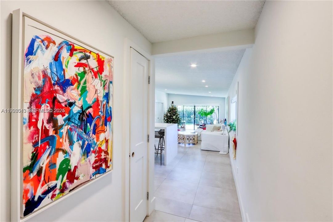 出租: $3,850 (3 贝兹, 2 浴室, 1446 平方英尺)