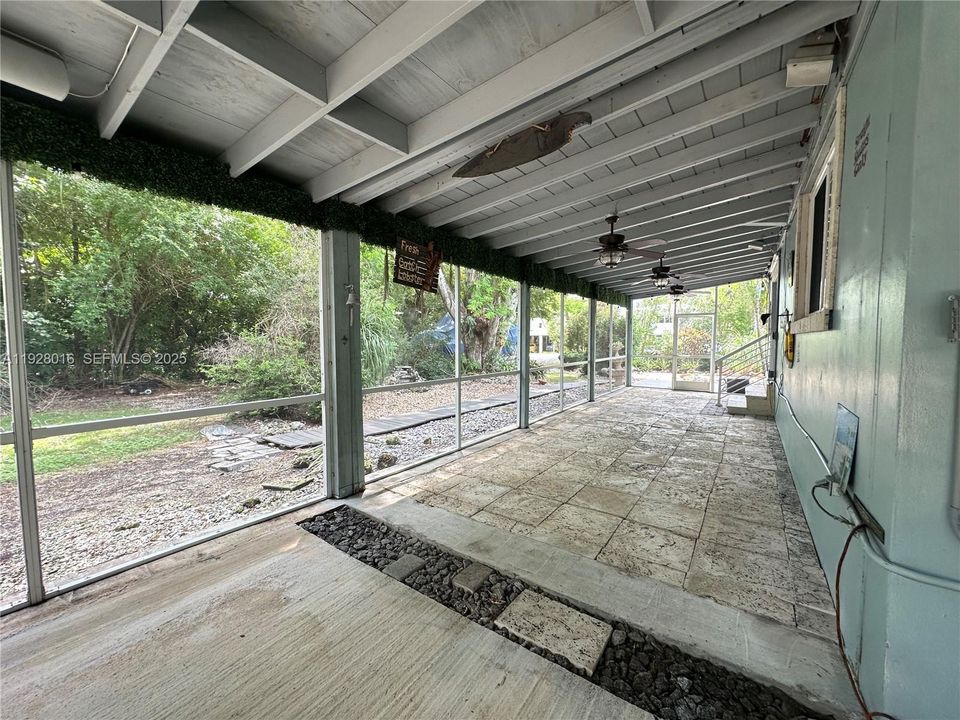 出租: $3,200 (2 贝兹, 2 浴室, 1362 平方英尺)