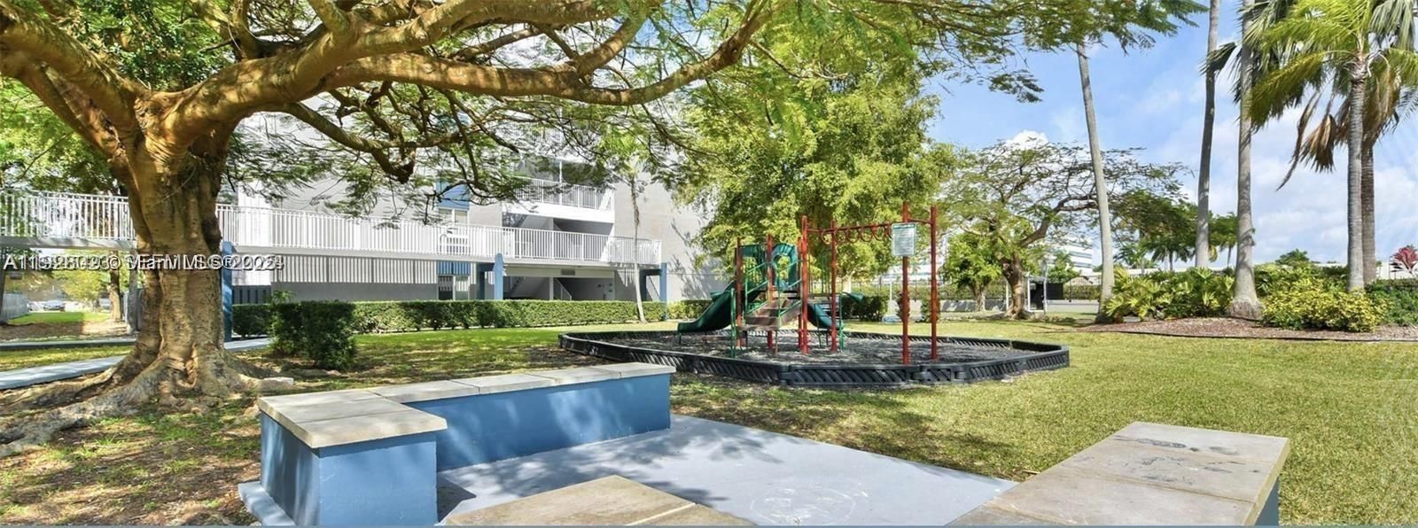 В аренду: $1,600 (1 спален, 1 ванн, 434568 Квадратных фут)