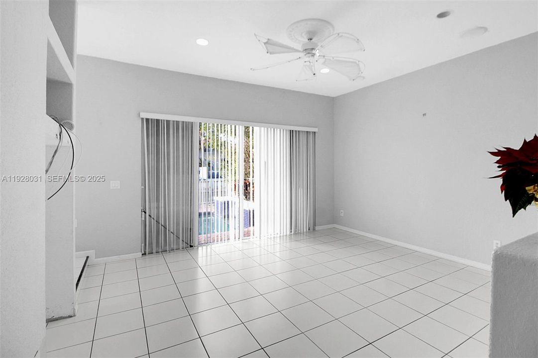 For Sale: $874,900 (4 beds, 2 baths, 2422 Square Feet)