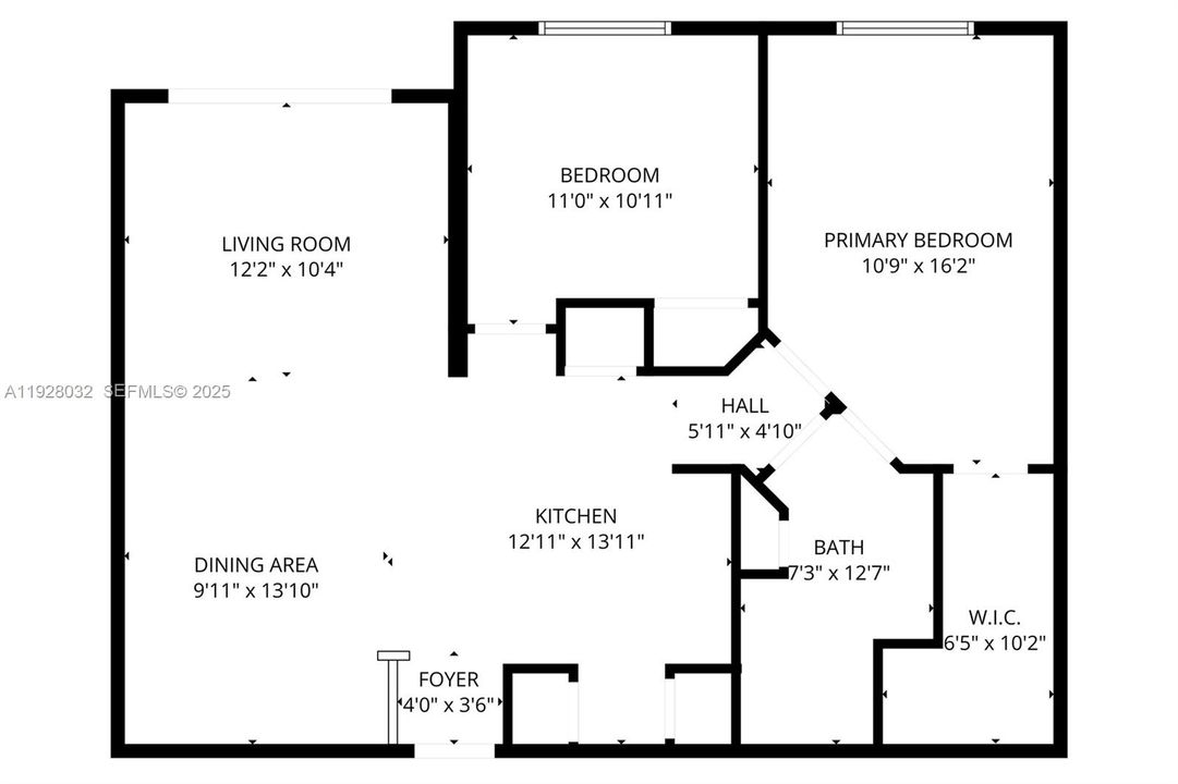 For Rent: $3,000 (2 beds, 1 baths, 907 Square Feet)