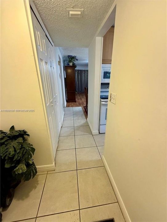 En Venta: $85,000 (2 camas, 2 baños, 958 Pies cuadrados)