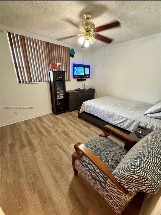 En Venta: $85,000 (2 camas, 2 baños, 958 Pies cuadrados)