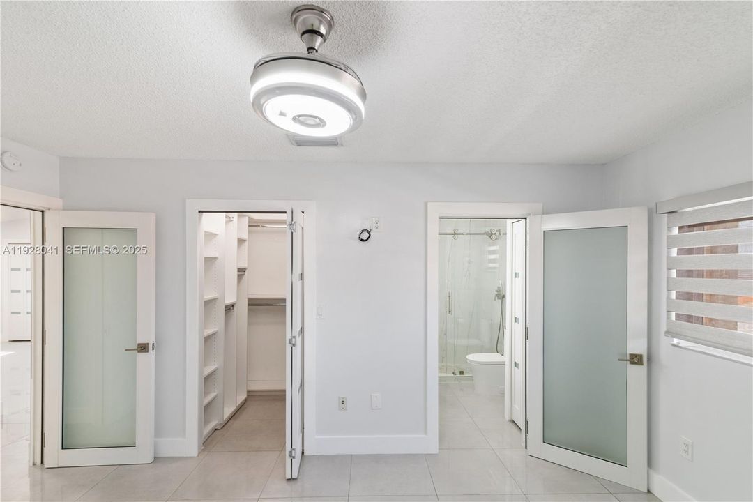 В аренду: $2,800 (2 спален, 2 ванн, 990 Квадратных фут)