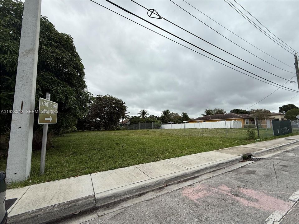 For Sale: $185,000 (0.16 acres)