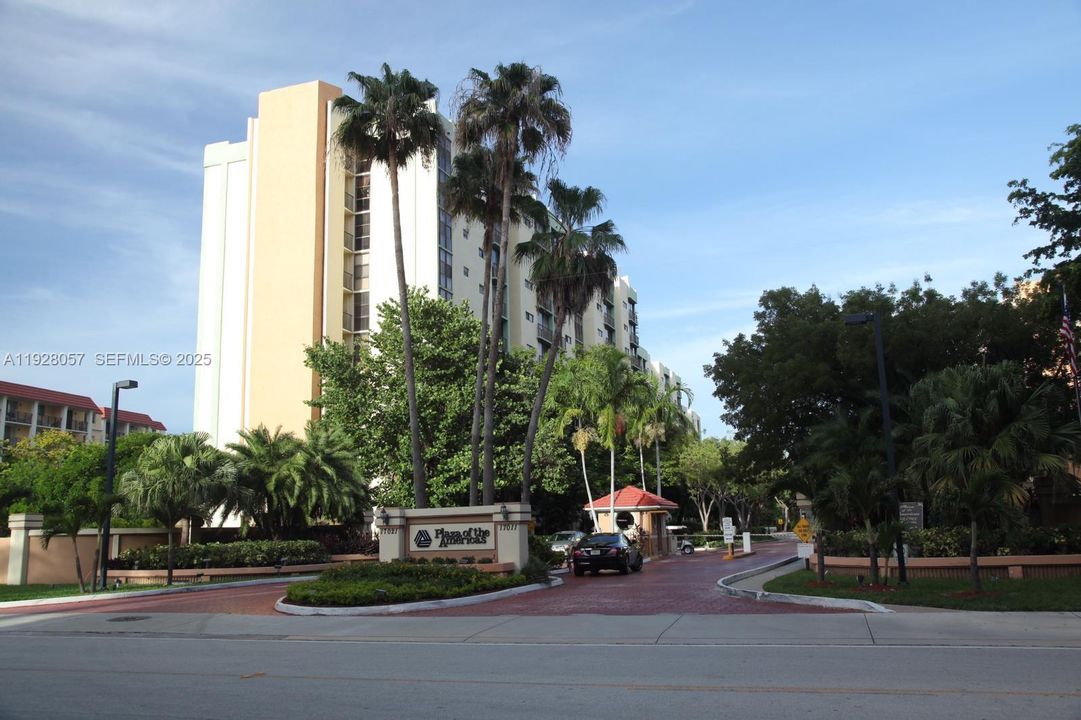 В аренду: $1,800 (1 спален, 1 ванн, 767 Квадратных фут)