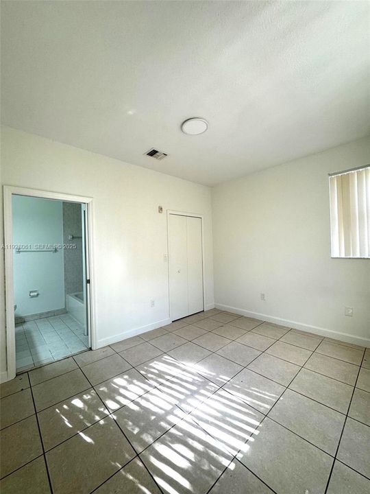 En Renta: $1,749 (3 camas, 2 baños, 1060 Pies cuadrados)