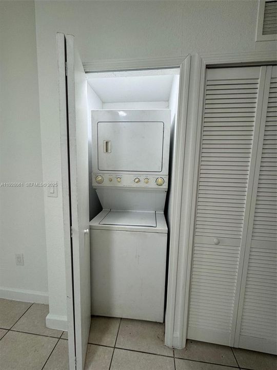 En Renta: $1,749 (3 camas, 2 baños, 1060 Pies cuadrados)