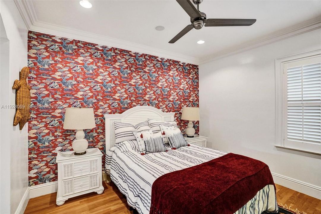 На продажу: $6,590,000 (7 спален, 8 ванн, 5036 Квадратных фут)