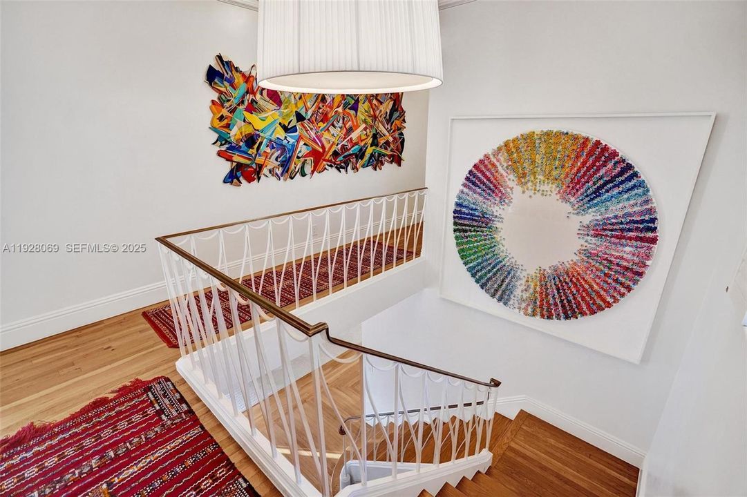 На продажу: $6,590,000 (7 спален, 8 ванн, 5036 Квадратных фут)