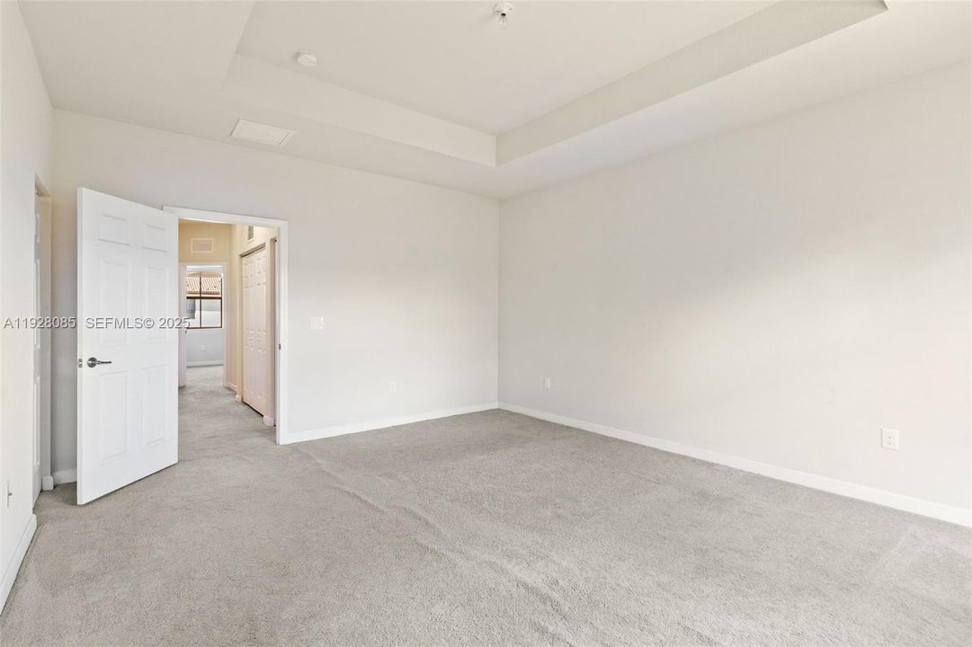 For Sale: $635,000 (3 beds, 2 baths, 1685 Square Feet)