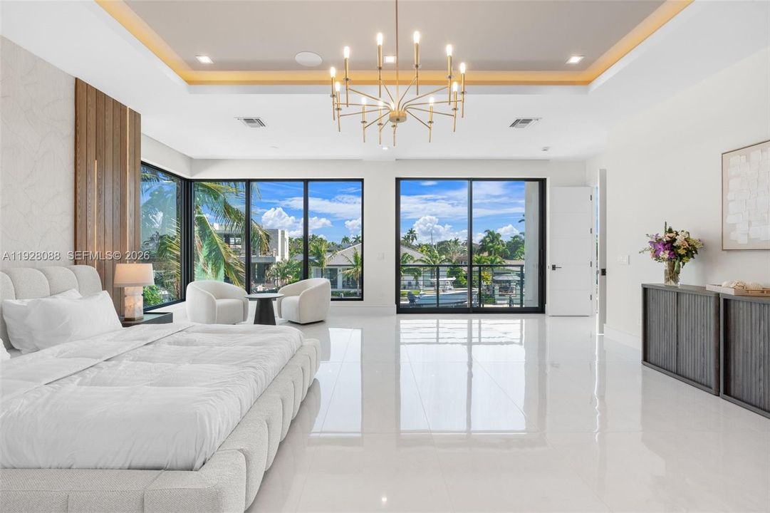 На продажу: $5,975,000 (5 спален, 6 ванн, 0 Квадратных фут)