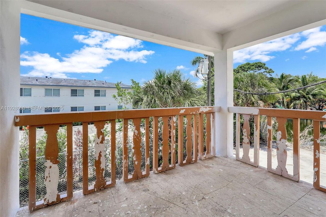 В аренду: $1,950 (2 спален, 1 ванн, 28729 Квадратных фут)