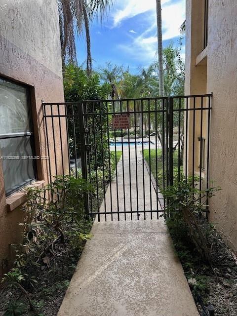 В аренду: $1,850 (1 спален, 1 ванн, 754 Квадратных фут)