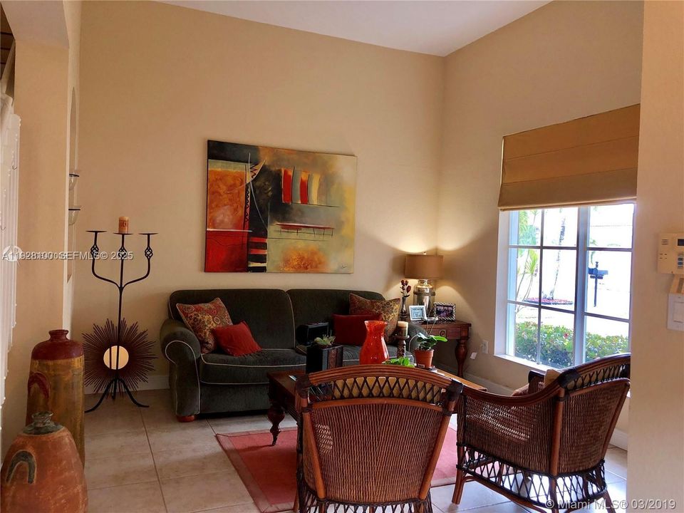 For Sale: $799,000 (4 beds, 2 baths, 2338 Square Feet)