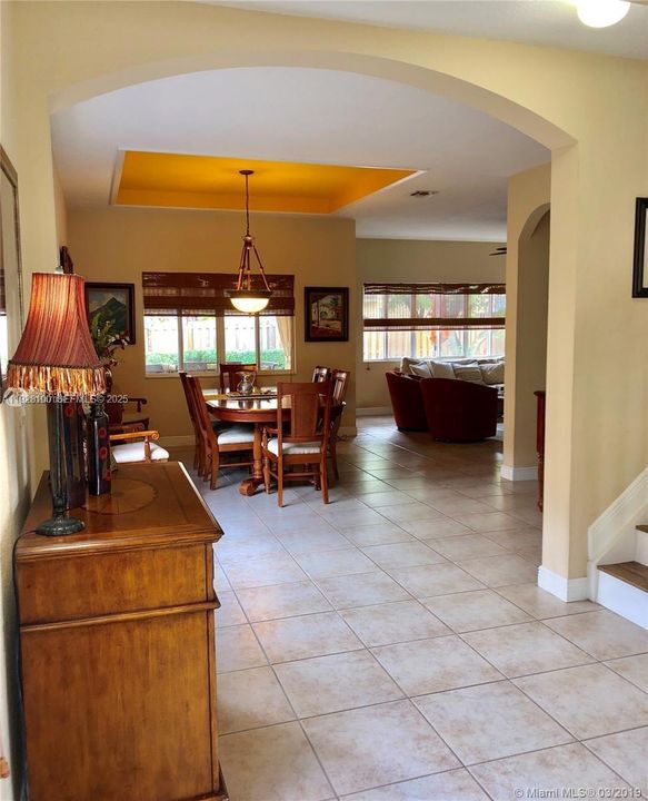 For Sale: $799,000 (4 beds, 2 baths, 2338 Square Feet)