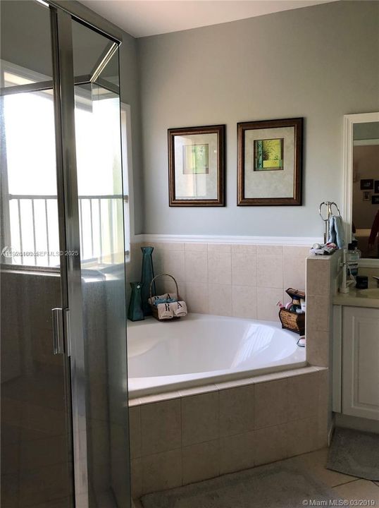 For Sale: $799,000 (4 beds, 2 baths, 2338 Square Feet)