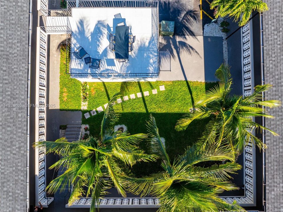 В аренду: $1,800 (1 спален, 1 ванн, 650 Квадратных фут)