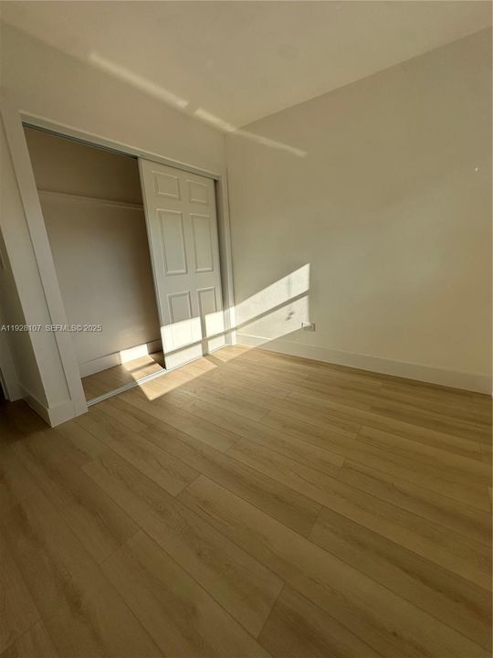 В аренду: $3,100 (3 спален, 2 ванн, 1582 Квадратных фут)