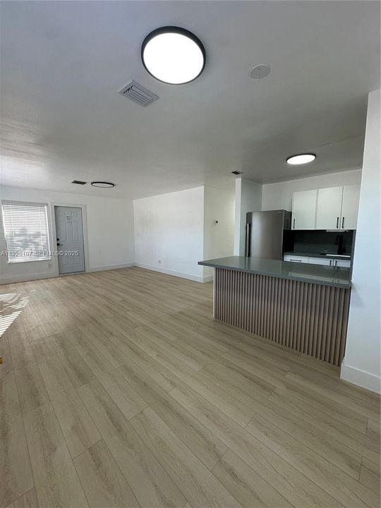 В аренду: $3,100 (3 спален, 2 ванн, 1582 Квадратных фут)