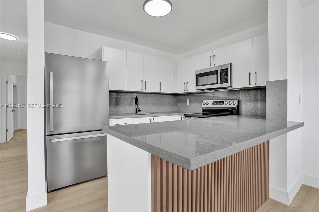 Activo con contrato: $3,100 (3 camas, 2 baños, 1582 Pies cuadrados)