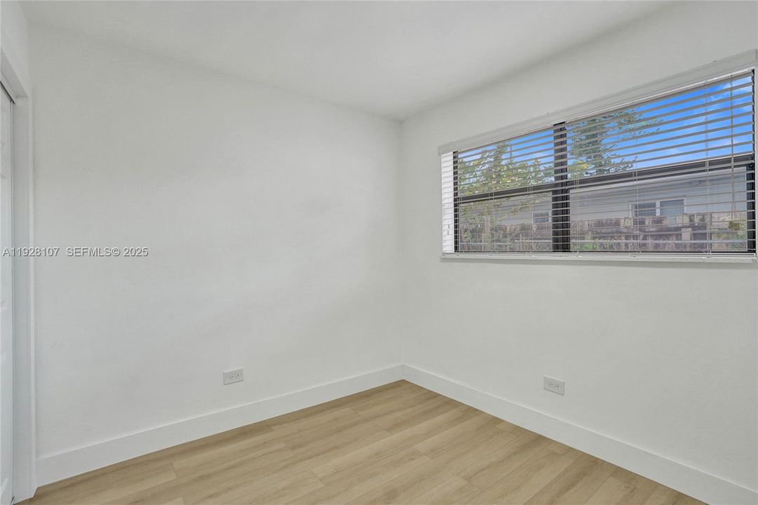 Activo con contrato: $3,100 (3 camas, 2 baños, 1582 Pies cuadrados)