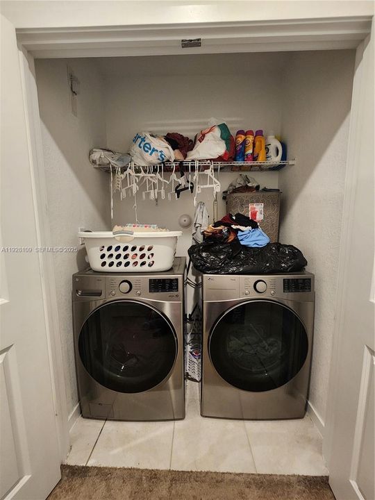 For Sale: $320,000 (3 beds, 2 baths, 1542 Square Feet)