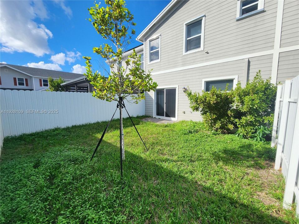 For Sale: $320,000 (3 beds, 2 baths, 1542 Square Feet)