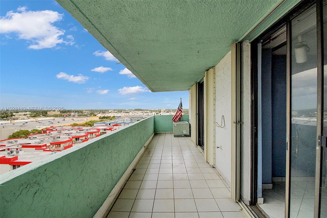 staged photo of the dining room