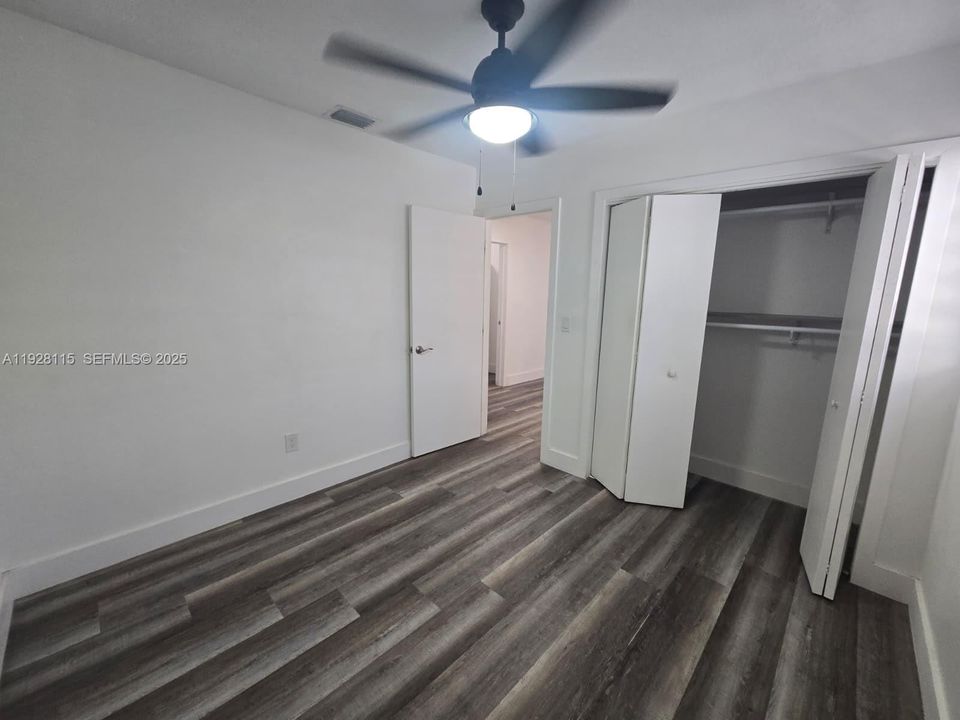 В аренду: $2,500 (2 спален, 1 ванн, 3120 Квадратных фут)