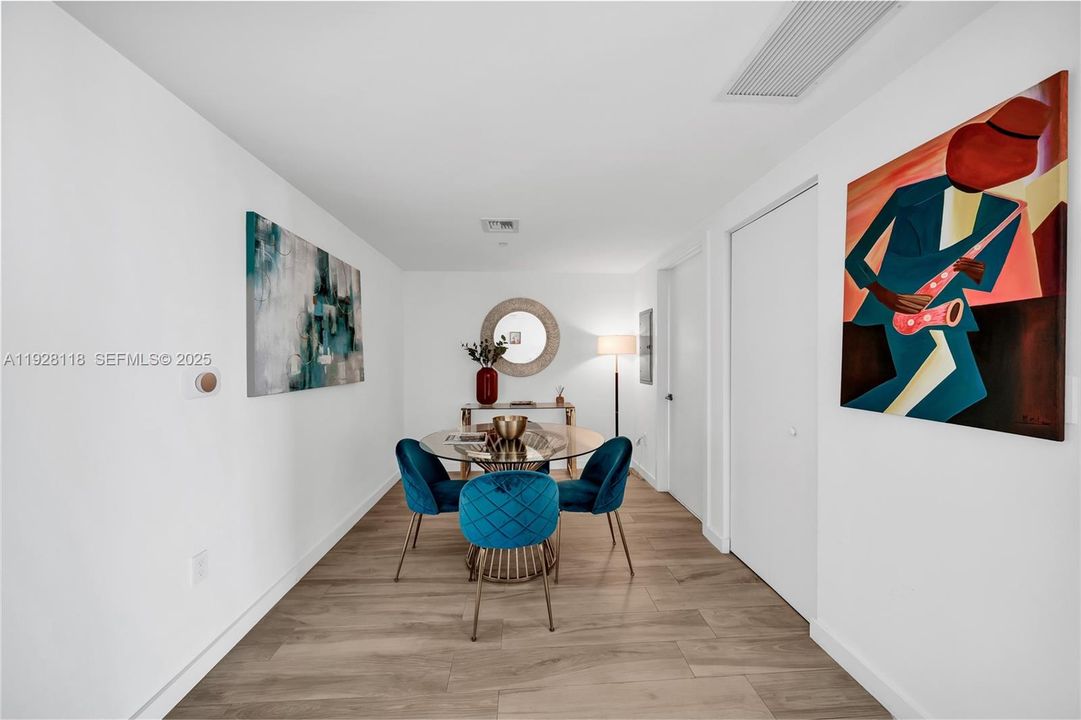 For Rent: $6,100 (2 beds, 2 baths, 1088 Square Feet)