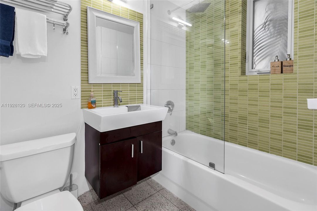 待售: $3,100,000 (0 贝兹, 0 浴室, 1760 平方英尺)