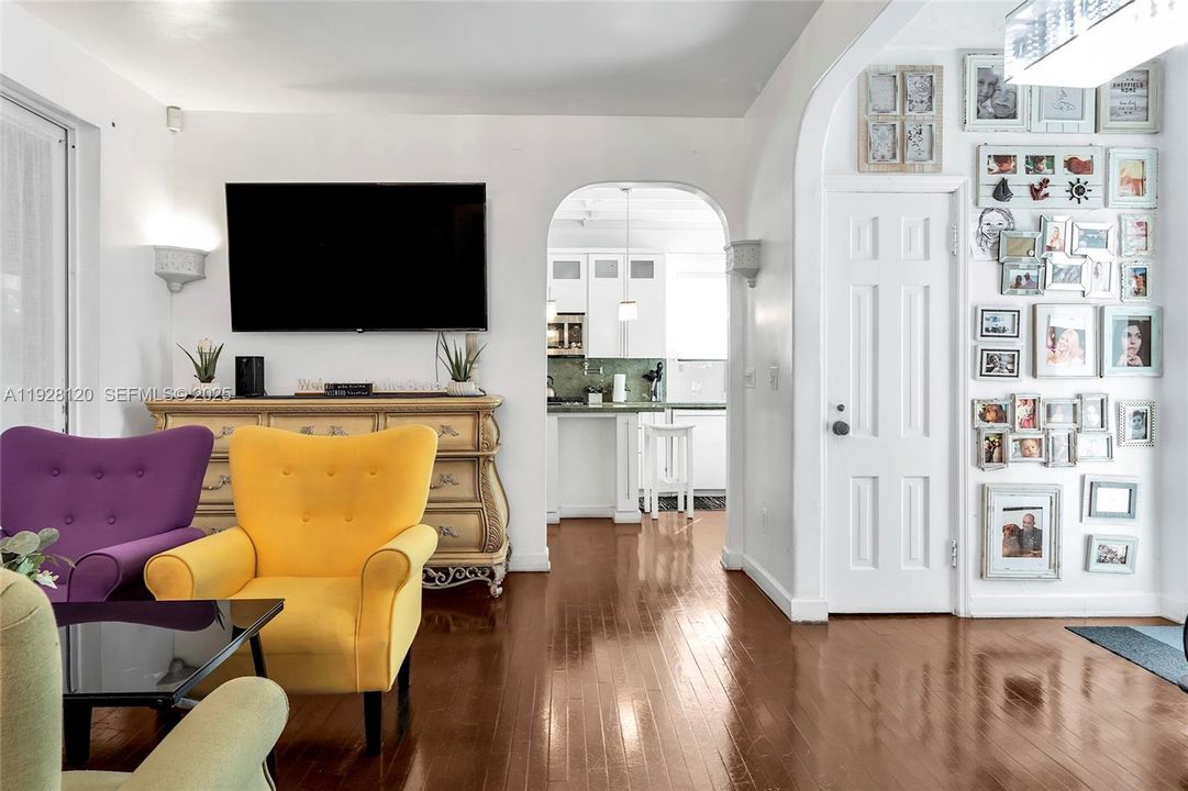 待售: $3,100,000 (0 贝兹, 0 浴室, 1760 平方英尺)