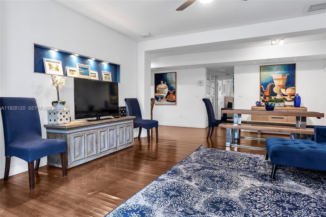 待售: $3,100,000 (0 贝兹, 0 浴室, 1760 平方英尺)