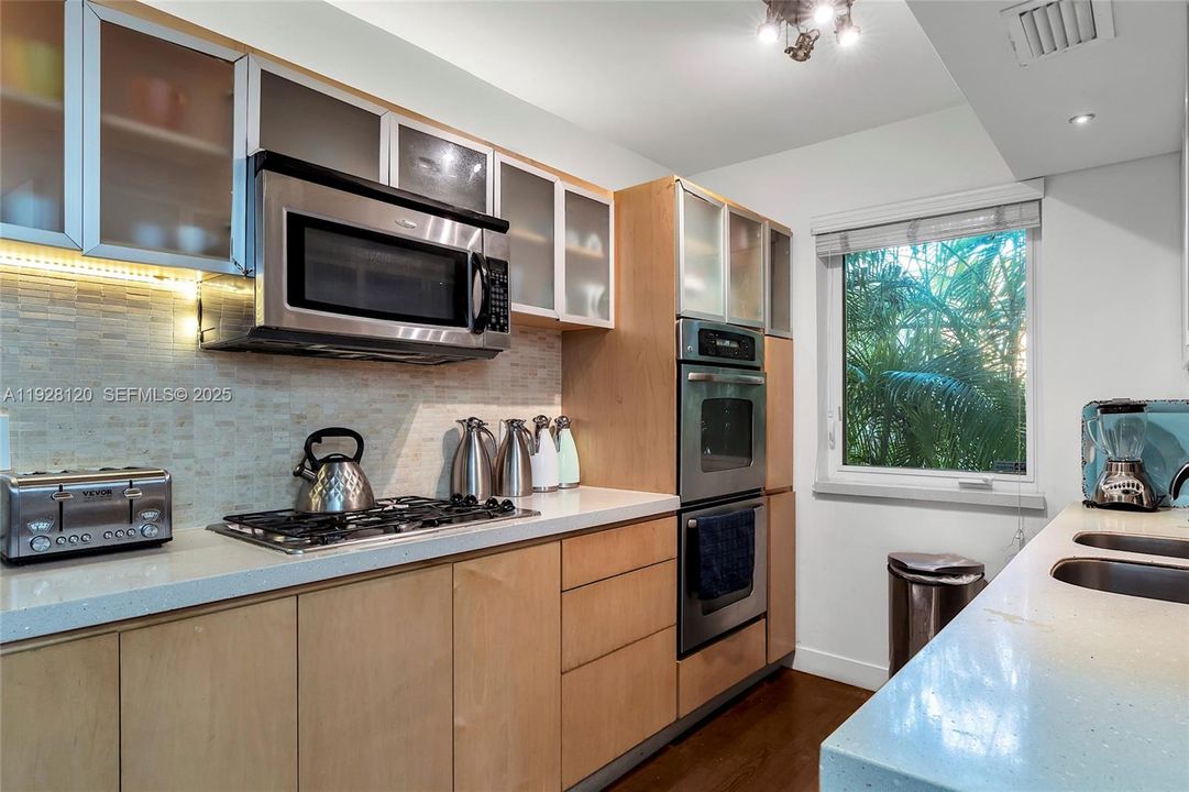 待售: $3,100,000 (0 贝兹, 0 浴室, 1760 平方英尺)