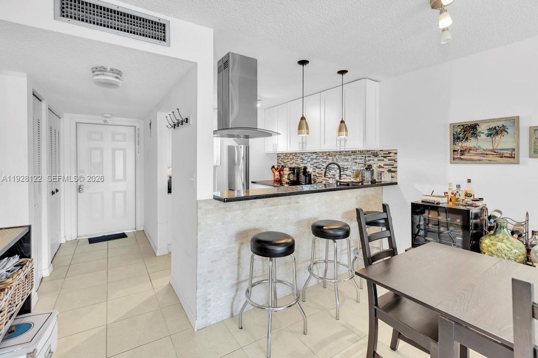 En Venta: $120,000 (2 camas, 2 baños, 880 Pies cuadrados)