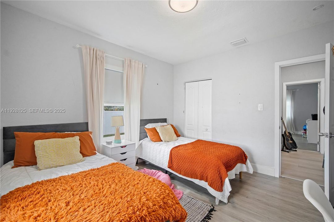 En Renta: $3,750 (4 camas, 2 baños, 1055 Pies cuadrados)