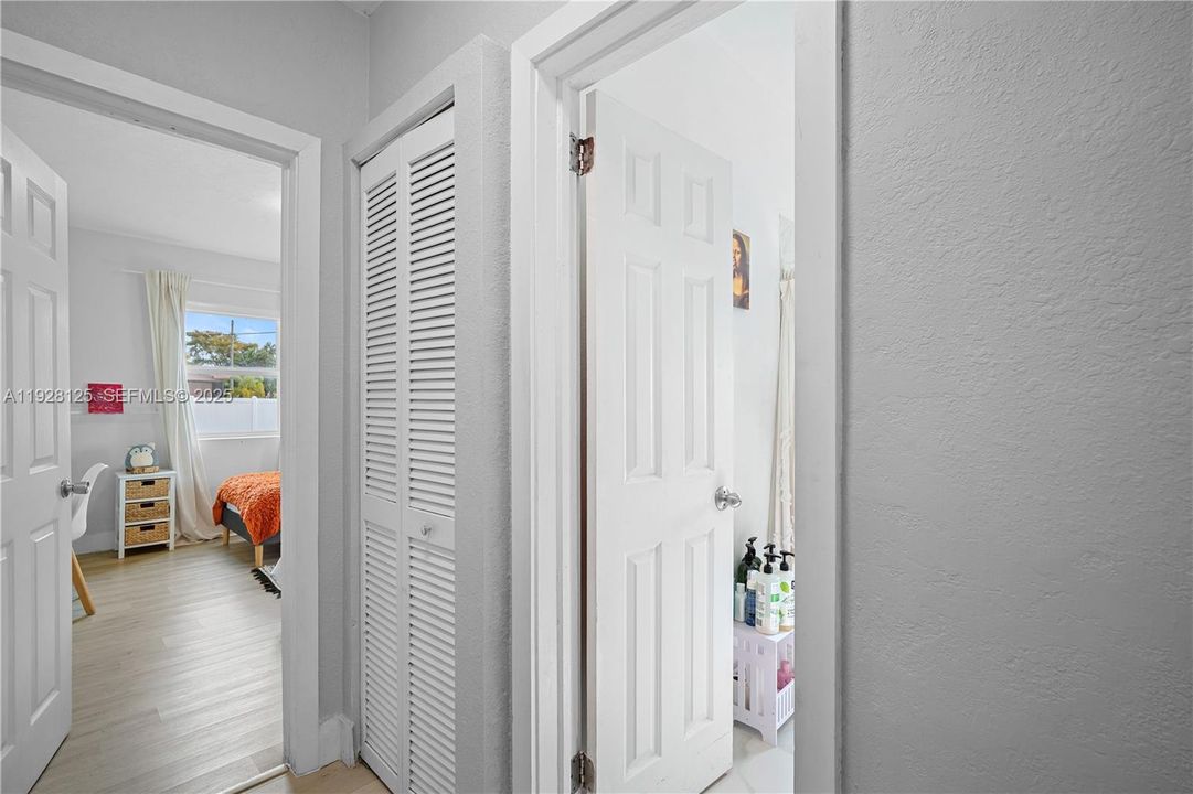 En Renta: $3,750 (4 camas, 2 baños, 1055 Pies cuadrados)