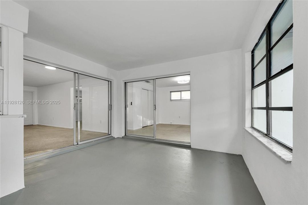 For Sale: $380,000 (2 beds, 2 baths, 1469 Square Feet)