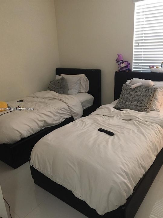 В аренду: $3,500 (3 спален, 2 ванн, 1143 Квадратных фут)