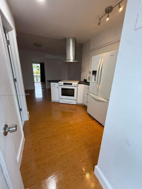 En Renta: $1,700 (0 camas, 1 baños, 441 Pies cuadrados)