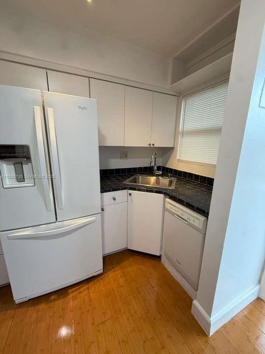 En Renta: $1,700 (0 camas, 1 baños, 441 Pies cuadrados)